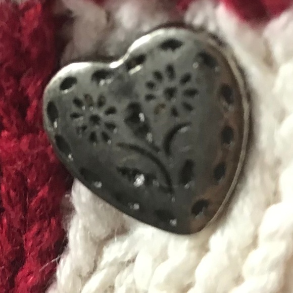 Kenji Anthropologie chunky knit heart button vest - Picture 8 of 8